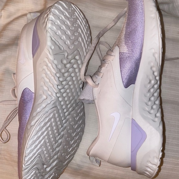 Nike Odyssey React Flyknit 2 Women's Running 7.5 - Picture 3 of 10